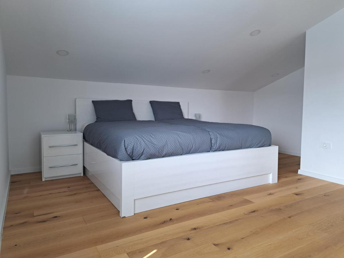 Ohana Apartment Ljubljana Buitenkant foto
