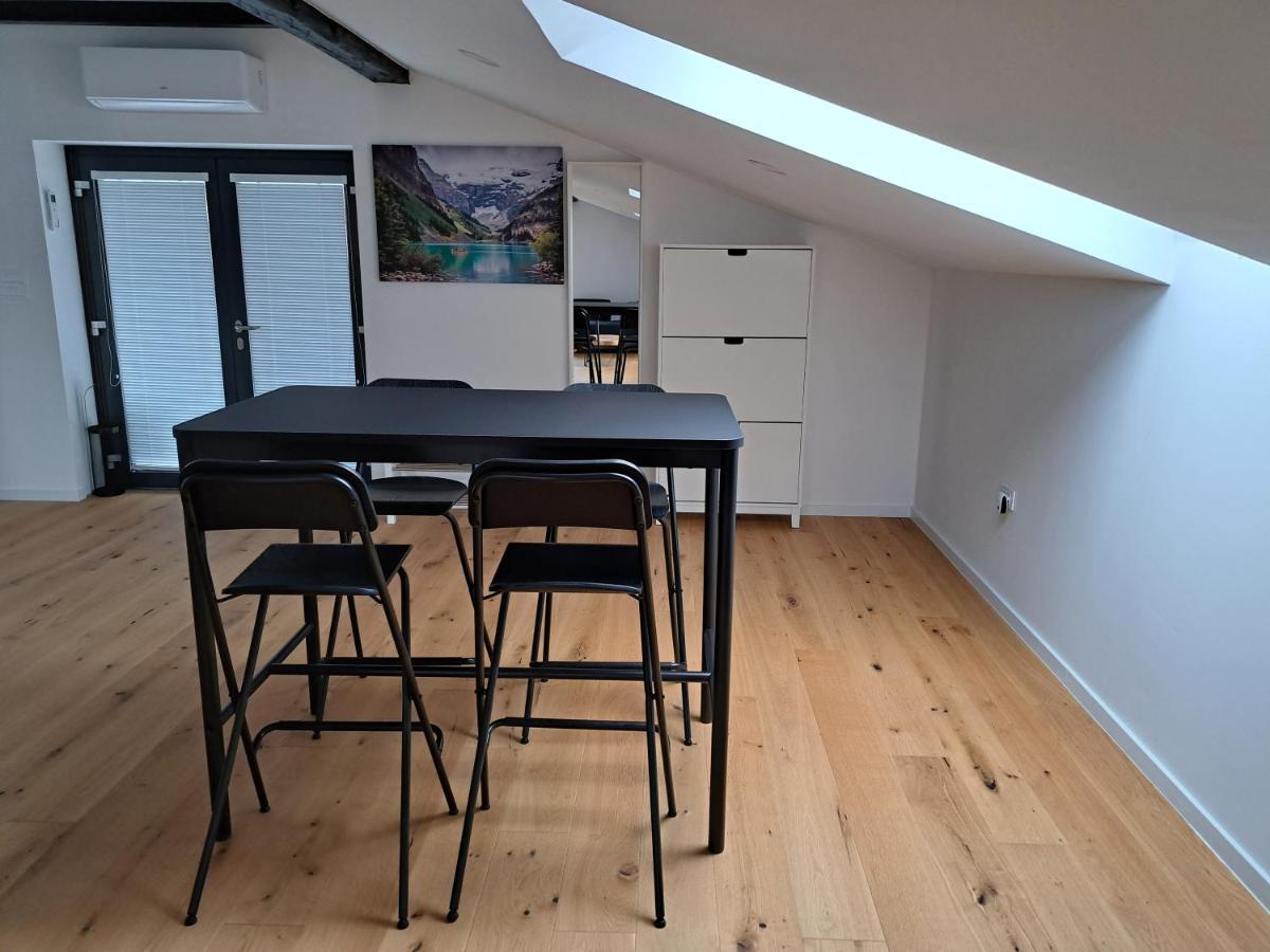Ohana Apartment Ljubljana Buitenkant foto